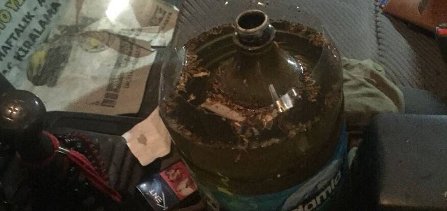 Sahur vakti bonzai içerken jandarmaya yakalandılar