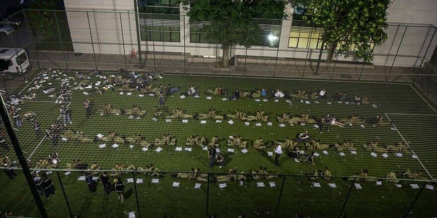 Darbe Başarısız Olunca Askerlere Küfretmiş
