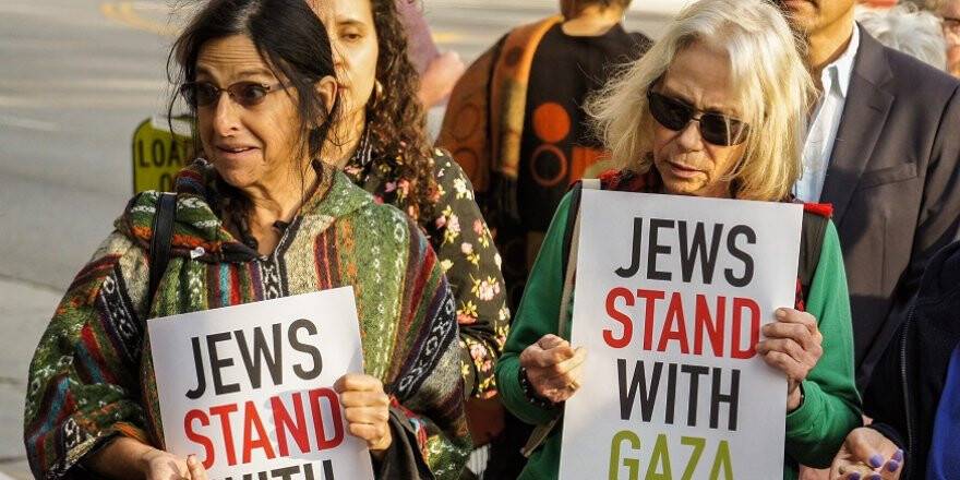 Yahudiler de İsrail’i protesto etti