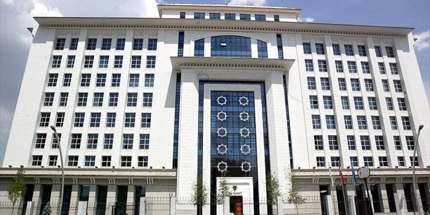 Ak Parti Listelerinde Dikkati Çeken İsimler