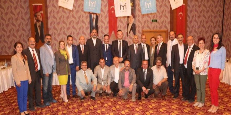 AKŞENER’DEN KONYALILARA MESAJ VAR: KONYA’YA METROYU BİZ YAPACAĞIZ