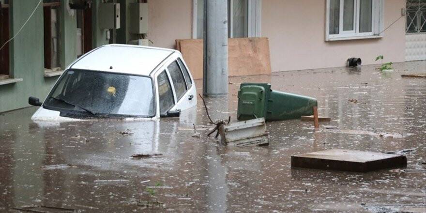 Başbakan Yıldırım Bursa'daki Sele İlişkin Bilgi Aldı