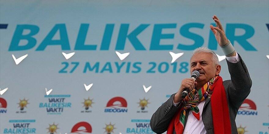 Başbakan Yıldırım: Darbeci Zihniyetleri Tarihin Derinliklerine Göndereceğiz