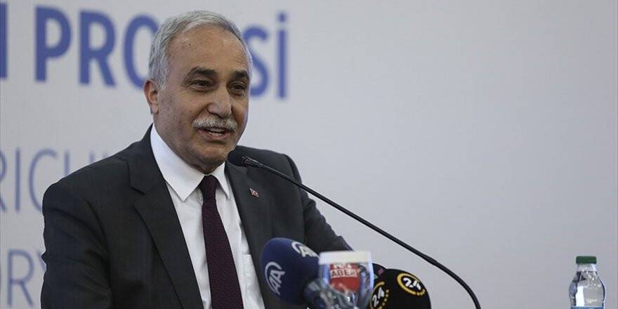 Bakan Fakıbaba: Herkes Konuşuyor Ama Ak Parti Yapıyor