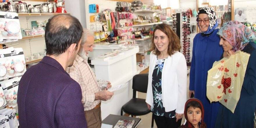 Milletvekili adayı Zerrin Özel: “Vakit hep beraber bir olma vakti”