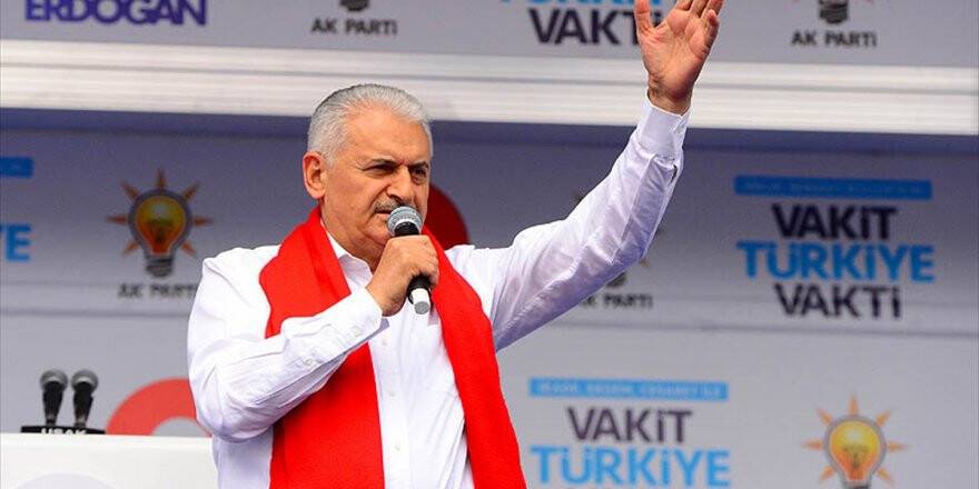 Başbakan Yıldırım: Fetö'sü, Kandil'i İçerideki Sponsorları 'Tayyip Erdoğan Gitsin' Diyor