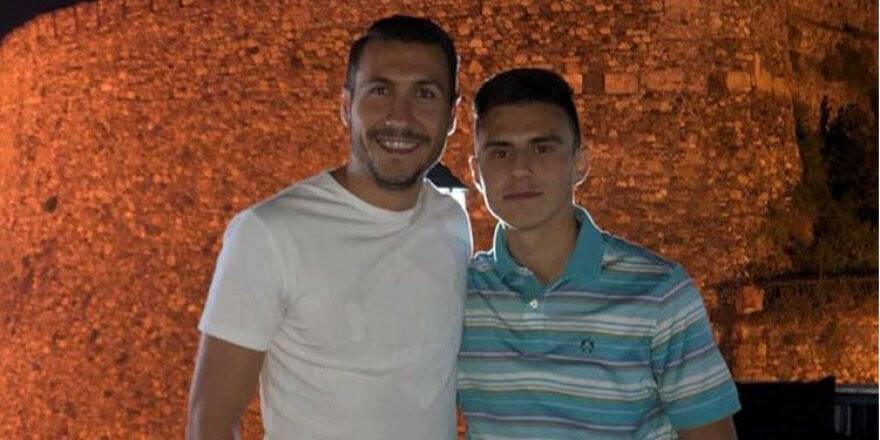 Jahovic’ten, Elif Elmas’a övgü