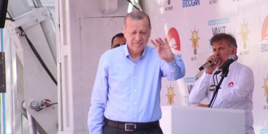 Cumhurbaşkanı Erdoğan: "Bu ülkede 16 yıldır terör örgütleri ve onları destekleyenler dışında hiç kimse incitilmemiştir"