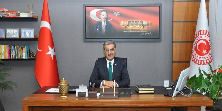 Konuk: “Bayram Coşkusu demokrasi şöleni ile sürecek”