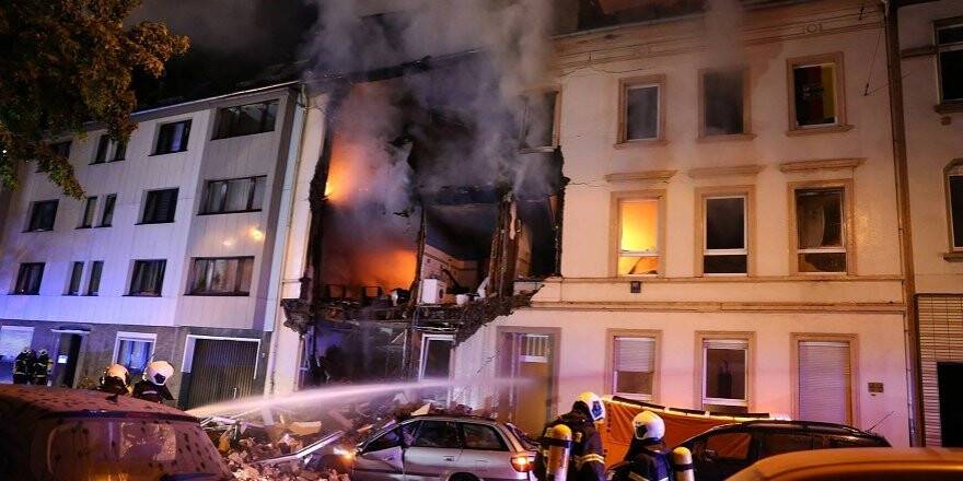 Ölmek istedi bütün binayı havaya uçurdu