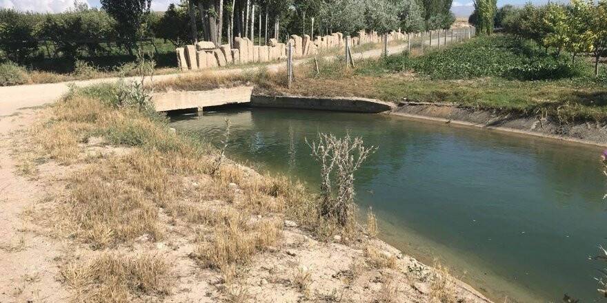 Sulama kanalına düşen çocuk hayatını kaybetti