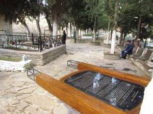 İmam Birgivi’nin Kabrine Yeni Kitabe