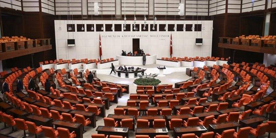 Meclis 600 Milletvekiline Göre Düzenleniyor