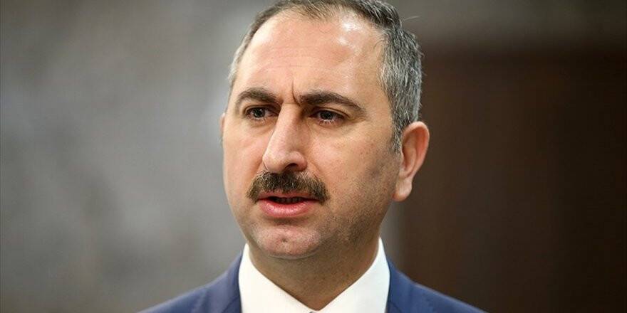 Adalet Bakanı Gül: Cinsel İstismara En Ağır Cezayı Getirecek Düzenlemeyi Yapacağız