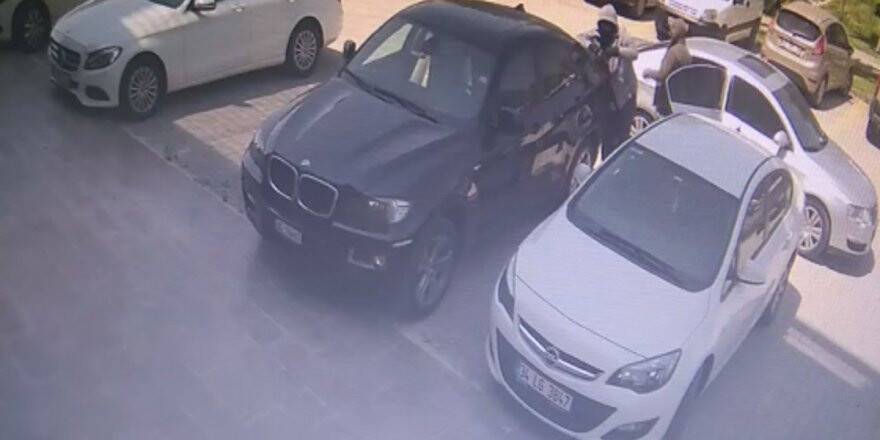 45 saniyede 100 bin liralık hırsızlık
