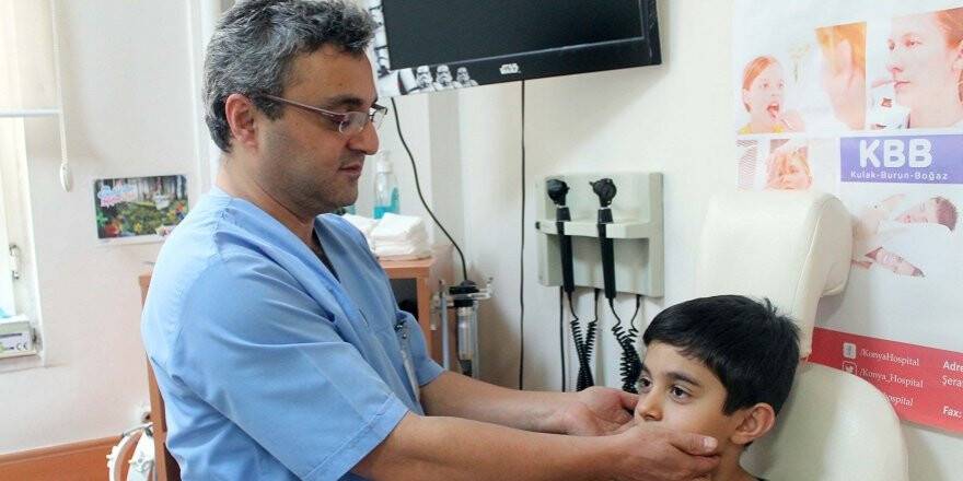 Op. Dr. Şentürk: “Orta kulak iltihabının yan etkileri ölümcül hastalıklara kadar ilerleyebilir”