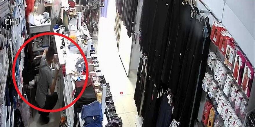 Biri oyaladı, diğeri kasayı soydu