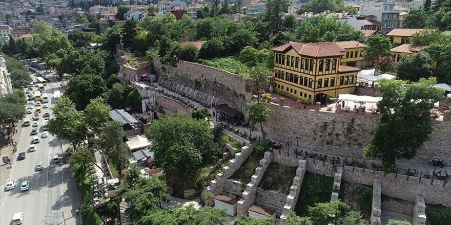 Bahçesindeki Sümbüllerin Adını Taşıyan Asırlık Konak