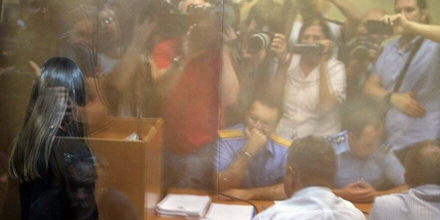 Rusya'da 3 kız kardeş babalarını öldürdü