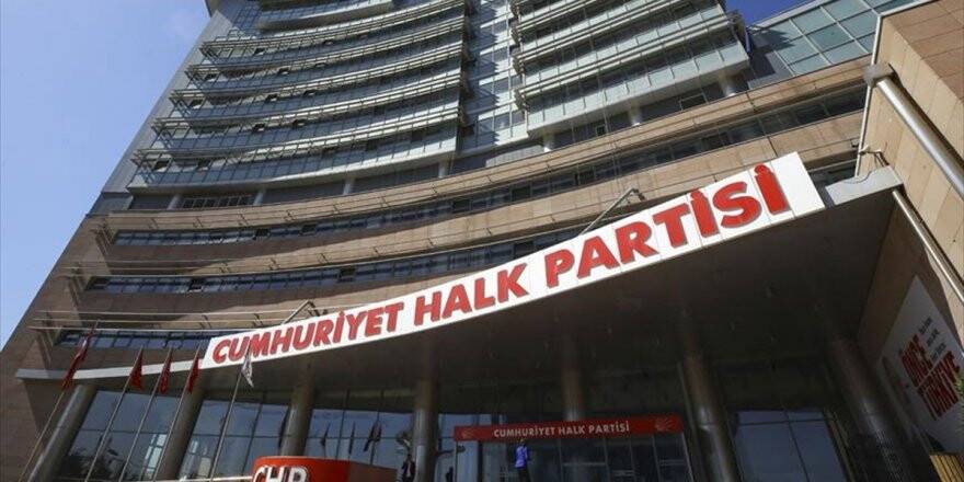 Chp'de Kurultay Talep Eden Çağrı Heyeti: Yapılacak İlk İş Olağanüstü Kurultay Tarihini Açıklamaktır
