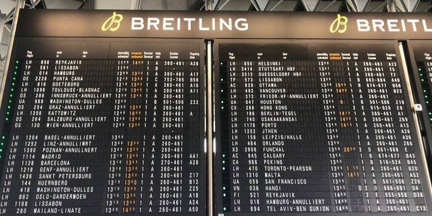 Frankfurt Havaalanı'nda 50 uçak seferi durduruldu