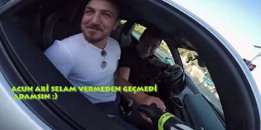 Tek tekerlek üzerinde giden motosikletli, Acun Ilıcalı’ya yakalandı