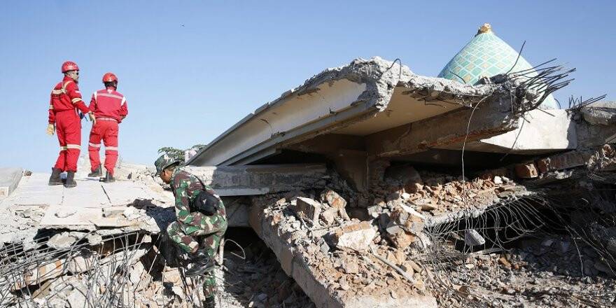 Endonezya felaketi yaşıyor