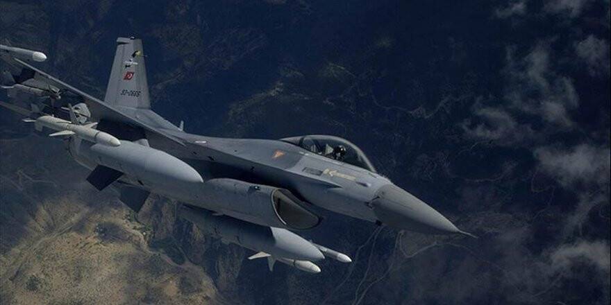 Tsk'dan Irak'ın Kuzeyine Hava Harekatı: 5 Terörist Etkisiz Hale Getirildi
