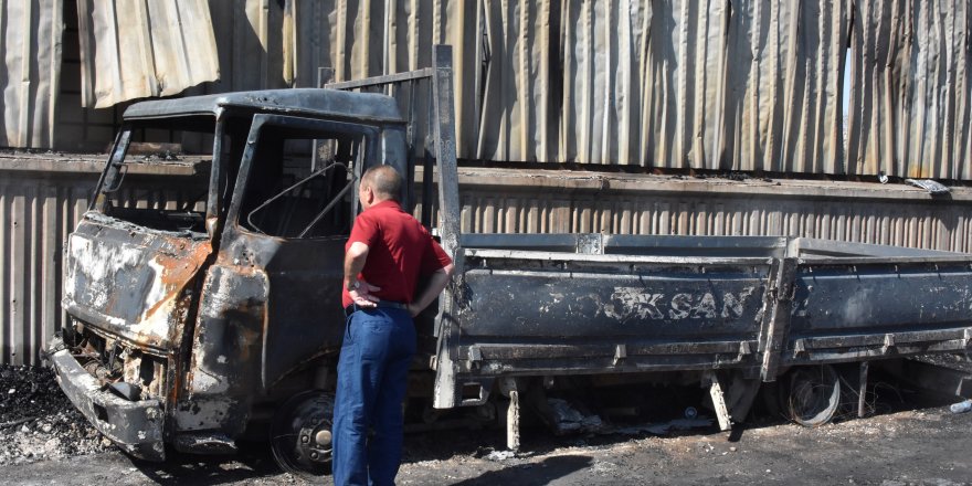 Konya'daki yangında 9 iş yeri kül oldu
