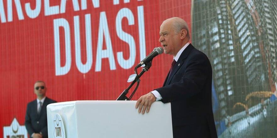 Düşmandan kaçmayız, dövizden korkmayız