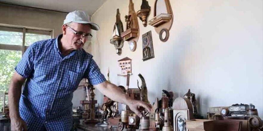 Bulduğu Ağaç Parçalarını Makete Dönüştürüyor