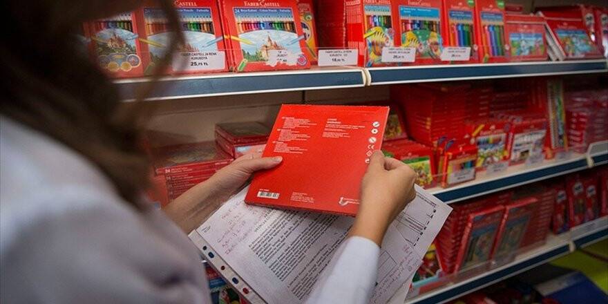 Öğrencilerin Okul Malzemelerine 'Sıkı Kontrol'