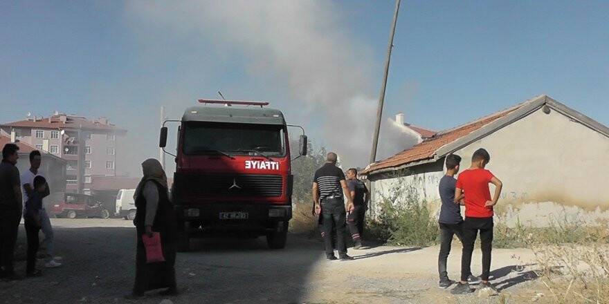 Tandırda yakılan eşyalar evi kül ediyordu 