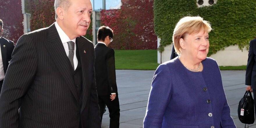 Erdoğan, Merkel’le kahvaltıda bir araya geldi