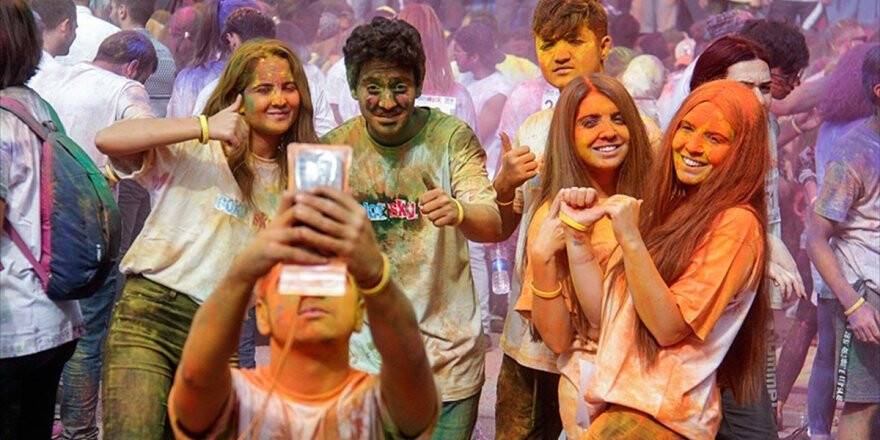 Bursa'da 'Renkli Koşu Festivali'