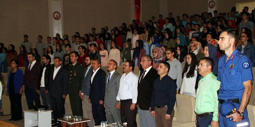SEYDİŞEHİR DEVLET HASTANESİ'NDEN MADDE BAĞIMLILIĞI  VE ZARARLARI ETKİNLİĞİ
