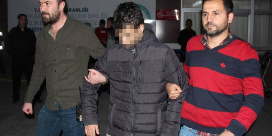 Bıçakla soygun girişiminde bulunan genç vatandaşlardan kaçamadı