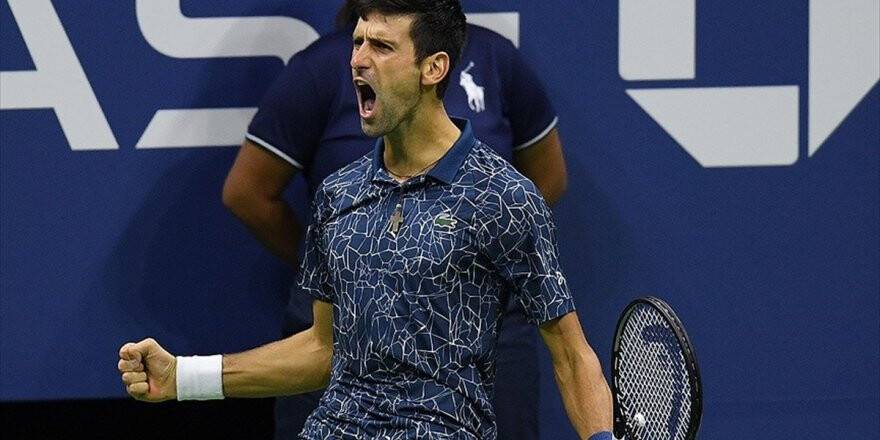 Djokovic Şangay'da Finalde