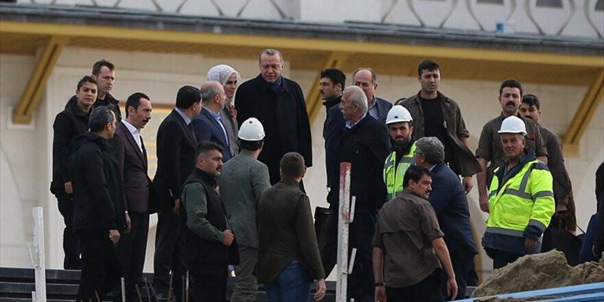 Cumhurbaşkanı Erdoğan, Çamlıca Camisi'nde İncelemelerde Bulundu