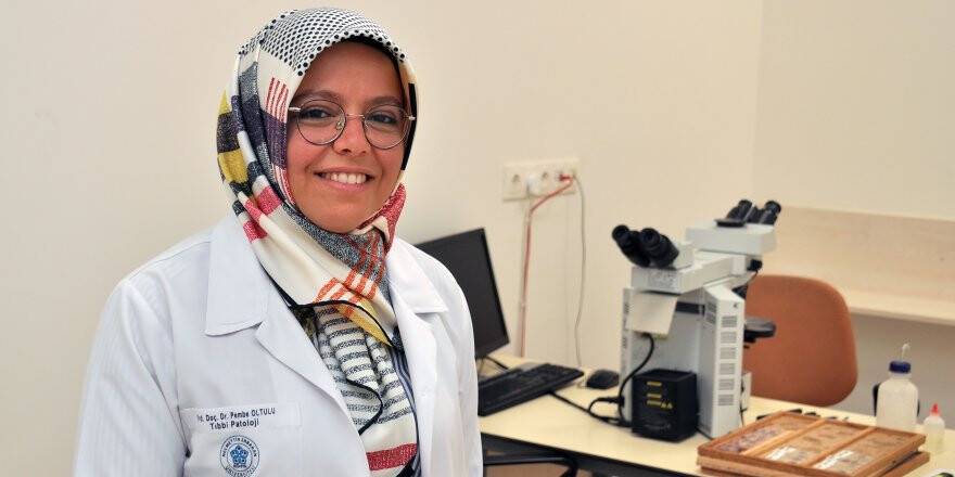 Türk Patolog Dünyada En Etkin 100 İsim Arasına Girdi