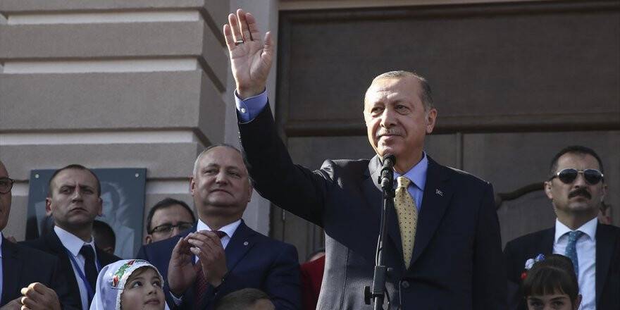 Cumhurbaşkanı Erdoğan: Gökoğuz Türklerinin Kara Gün Dostu Olmayı Sürdüreceğiz