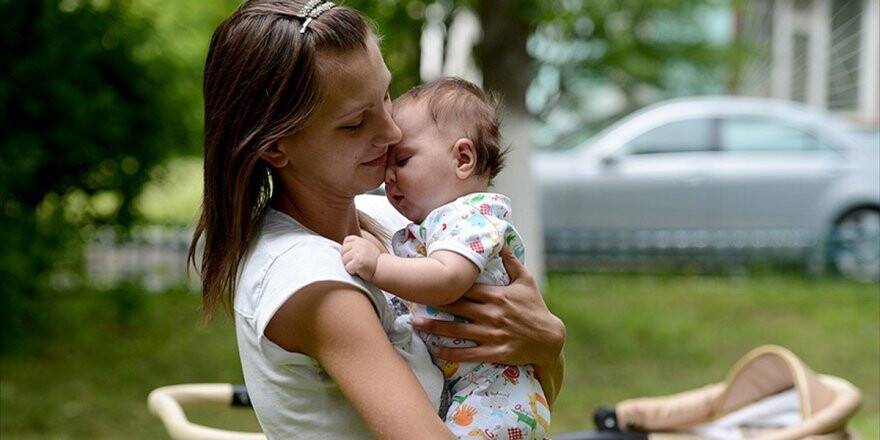 Anne Sütü Alan Bebekte Lösemi Riski Yüzde 20 Azalıyor