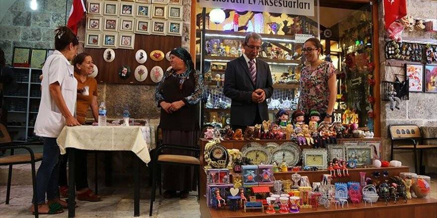 Tarihi Külliyede Ticaret Kadınlara Emanet