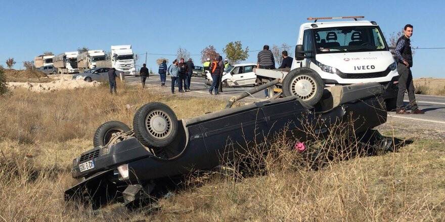 Konya'da zincirleme kaza: 1 ölü, 4 yaralı