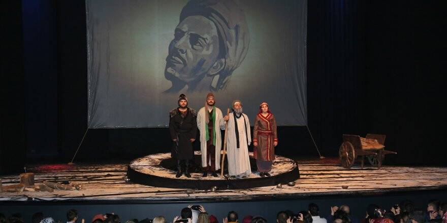 “Bir Yunus Hikayesi-Kumdan Şehir” izleyiciyle buluştu