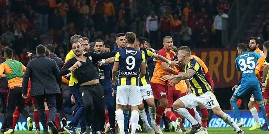 Olaylı Derbinin Faturası Ağır Oldu