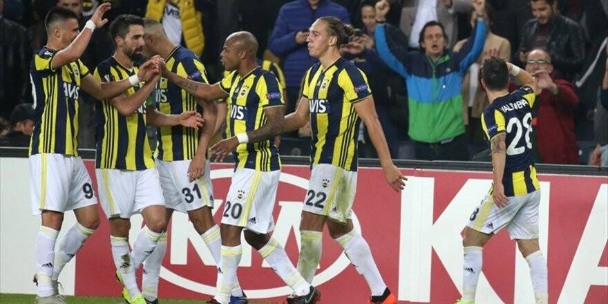 Kadıköy'de Zafer Gecesi