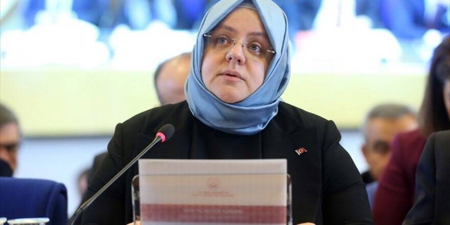Bakan Selçuk: Çoklu Doğum Yardım Programı'nı 12 Kasım'da Uygulamaya Başlıyoruz