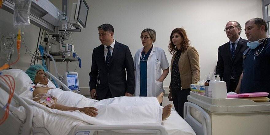 Tek Donörden İki Hastaya Karaciğer Nakli