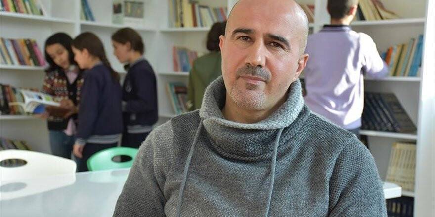 Yitirdiği Oğlunun Adını Kütüphanede Yaşatıyor